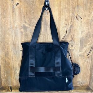 K-Swiss | Black Yoga/Workout/baby Bag w/ Crossbody, Mini Bag & Crossbody Strap